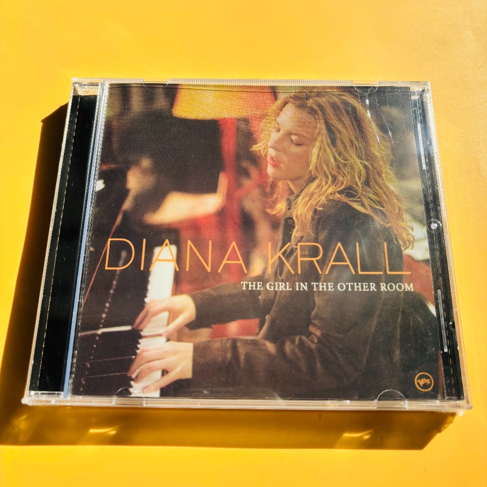 Diana Krall Girl In The Other  - Drone Camera Stabilized ulasan dan harga